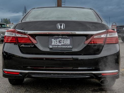 Used 2017 Honda Accord LX image 18