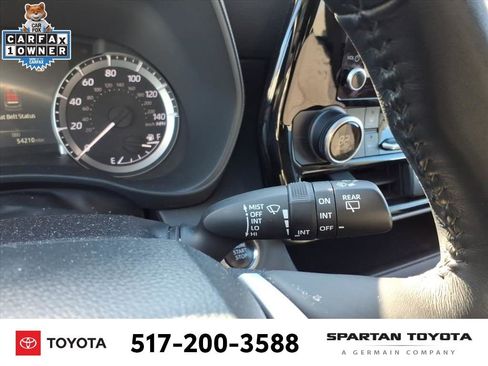 Used 2023 Toyota Highlander LE image 21