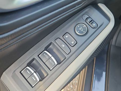 New 2025 Honda Accord LX image 14