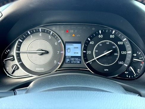 Used 2019 Nissan Armada Platinum w/ Captain's Chairs Package image 18