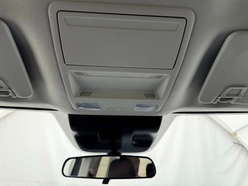 New 2025 Ford Maverick XL w/ Equipment Group 102A image 39