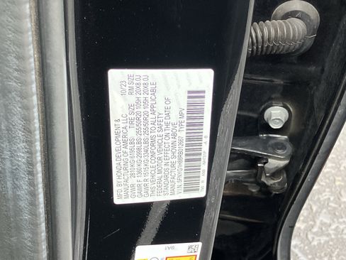 Certified 2024 Honda Pilot Elite image 31