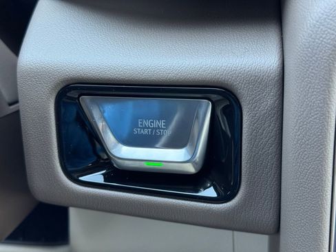 New 2026 GMC Yukon XL Denali w/ Advanced Technology Package image 29