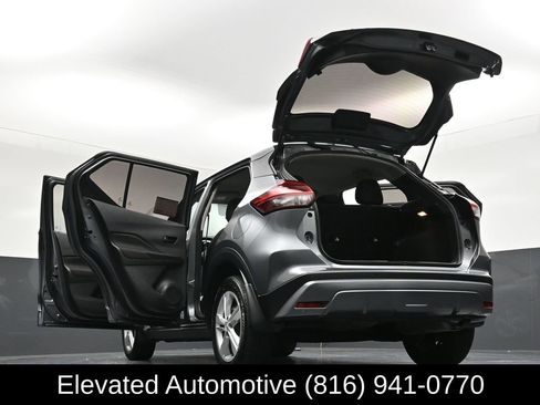 Used 2024 Nissan Kicks S image 36