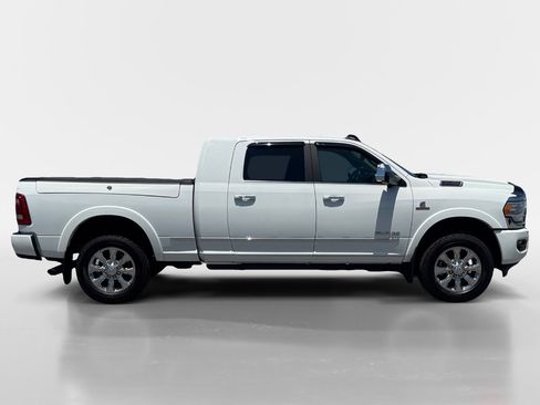 Used 2021 RAM 2500 Limited AWD/4WD image 7