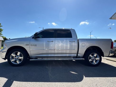 Used 2017 RAM 1500 Big Horn AWD/4WD image 3