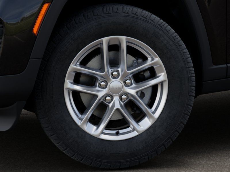 New 2025 Jeep Grand Cherokee Laredo X w/ Luxury Tech Group I AWD/4WD image 25