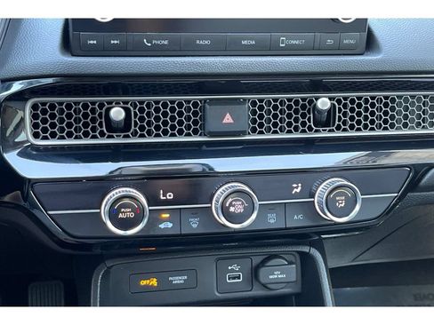 Used 2023 Honda Civic LX image 26