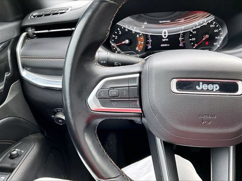 Used 2022 Jeep Compass Limited AWD/4WD image 19