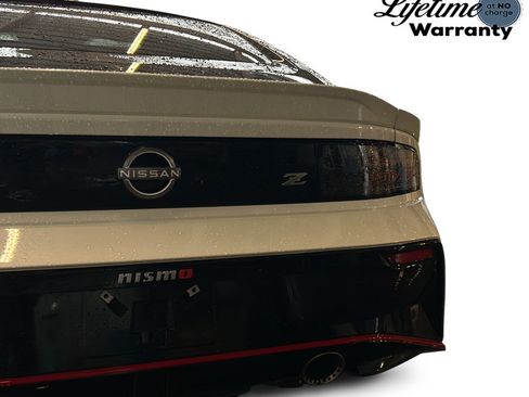 Used 2025 Nissan Z NISMO w/ Floor Mat Package RWD image 27