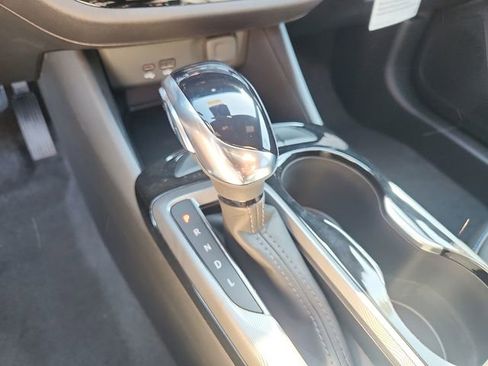 New 2026 Buick Envista Sport Touring image 10