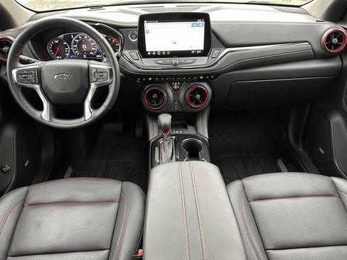 Certified 2024 Chevrolet Blazer RS w/ Enhanced Convenience Package FWD image 15