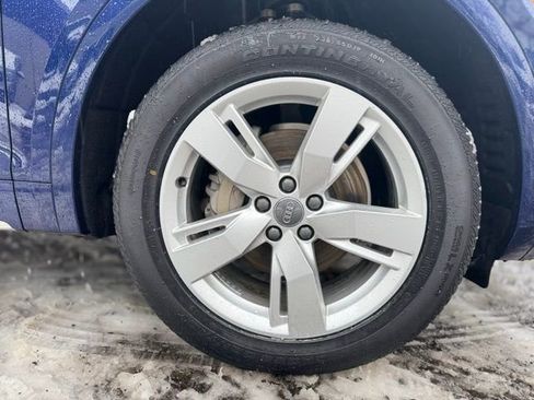 Used 2018 Audi Q5 2.0T Premium Plus w/ Premium Plus Package image 9