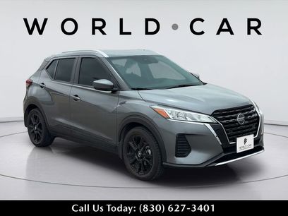 Used 2021 Nissan Kicks SV
