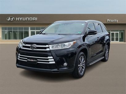 Used 2019 Toyota Highlander XLE