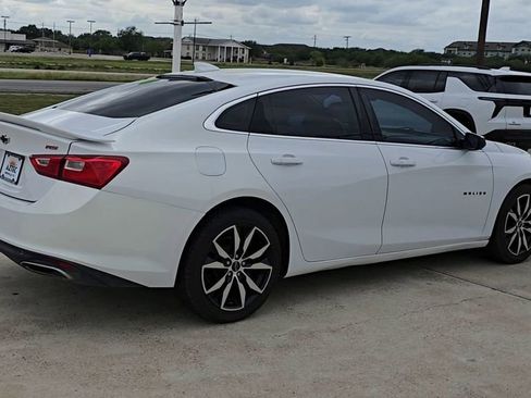 Used 2021 Chevrolet Malibu RS FWD image 8