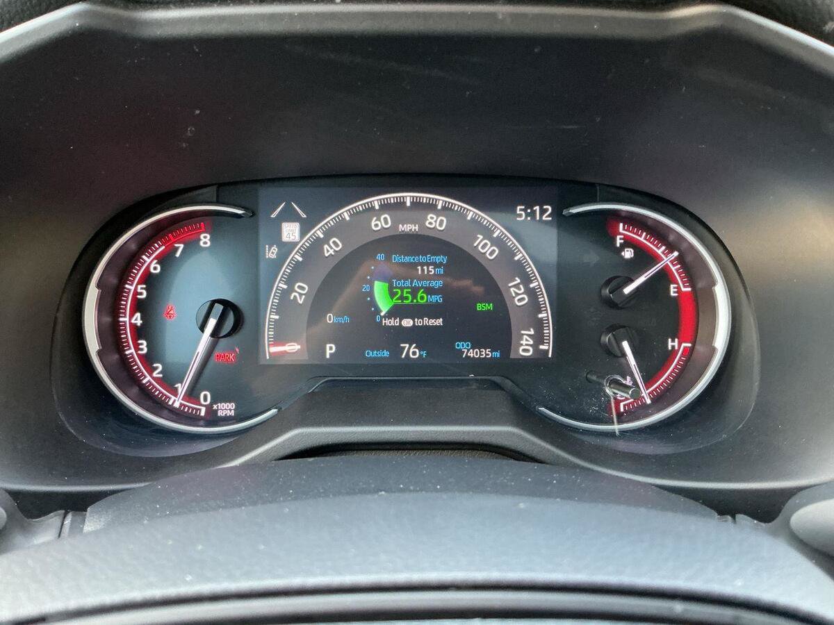 Used 2024 Toyota RAV4 XLE w/ Convenience Package FWD image 16