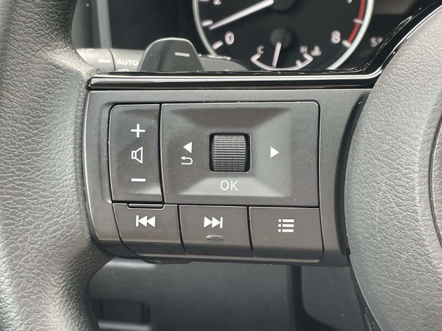 Used 2021 Nissan Rogue SV FWD image 20