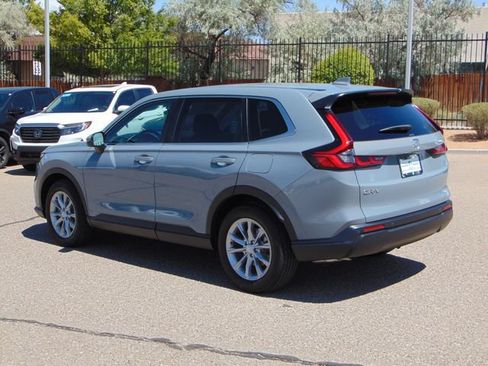 Used 2025 Honda CR-V EX-L image 6