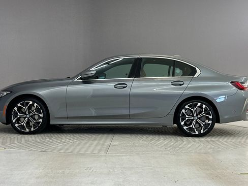 Used 2026 BMW 330i Sedan w/ Convenience Package RWD image 2