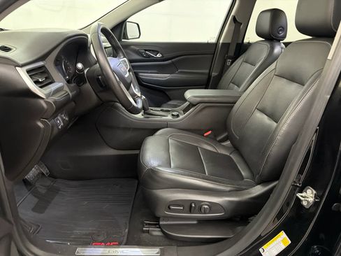 Used 2019 GMC Acadia SLT FWD image 14