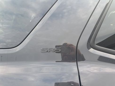 Used 2025 Toyota 4Runner SR5 image 5