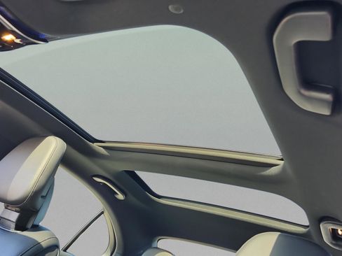 Used 2023 Mercedes-Benz C 300 C 300 image 25