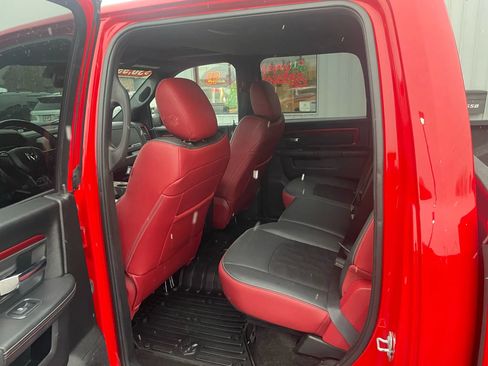 Used 2017 RAM 1500 Rebel w/ Luxury Group image 18