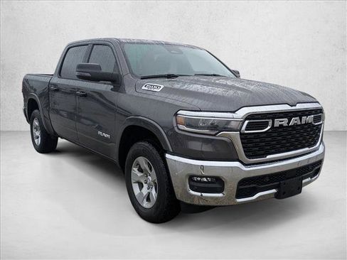 Certified 2025 RAM 1500 Lone Star image 3