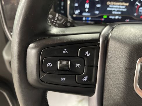 Used 2023 GMC Sierra 1500 SLE image 18