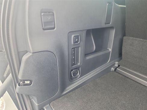 New 2026 Lincoln Navigator Reserve image 24