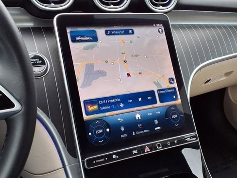 Used 2025 Mercedes-Benz C 300 Sedan image 5