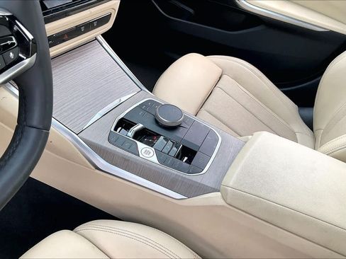 Used 2025 BMW 330i Sedan RWD image 14