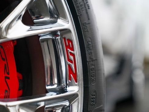 Used 2017 Chevrolet Corvette Z06 image 18