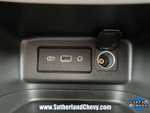 Used 2022 Chevrolet Equinox LT image 32