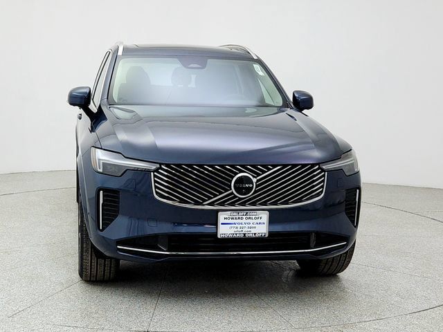 New 2026 Volvo XC90 B6 Plus w/ Protection Package AWD/4WD image 2