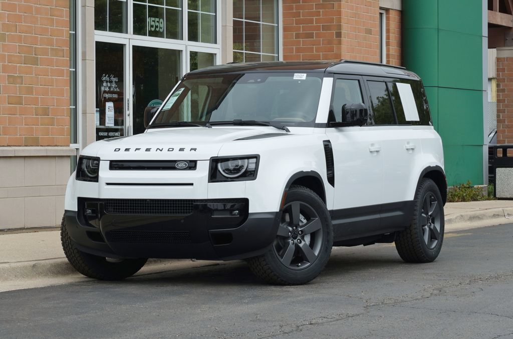 Used 2026 Land Rover Defender 110 S AWD/4WD image 1