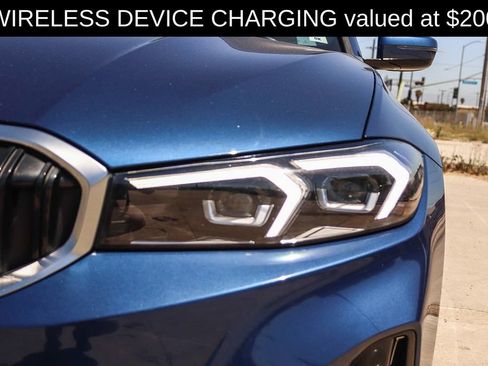 Used 2023 BMW 330i Sedan w/ Parking Assistance Package RWD image 9