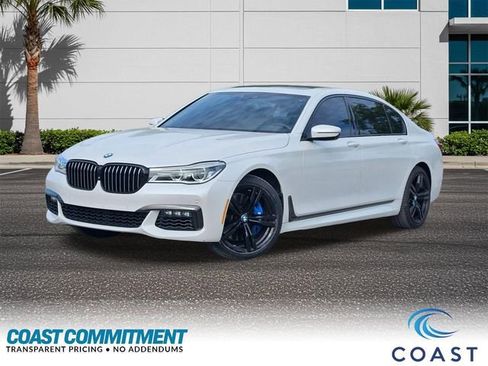 Used 2019 BMW 750i RWD image 1
