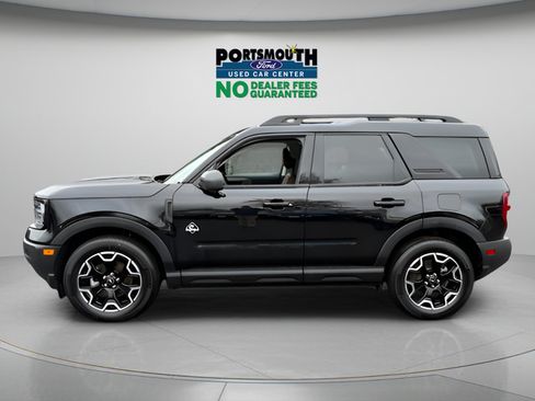 Used 2025 Ford Bronco Sport Outer Banks w/ Outer Banks Tech Package+ AWD/4WD image 2