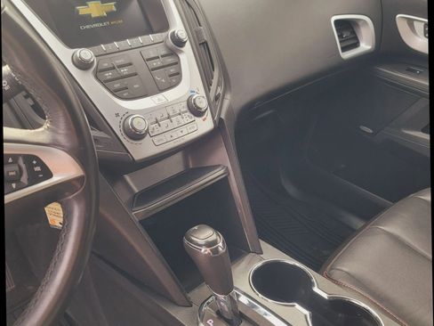 Used 2017 Chevrolet Equinox Premier w/ Enhanced Convenience Package image 19