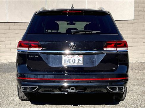 Certified 2021 Volkswagen Atlas SEL R-Line image 3