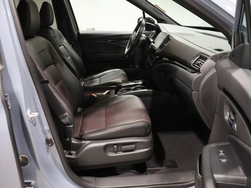 Used 2022 Honda Ridgeline Black Edition image 22
