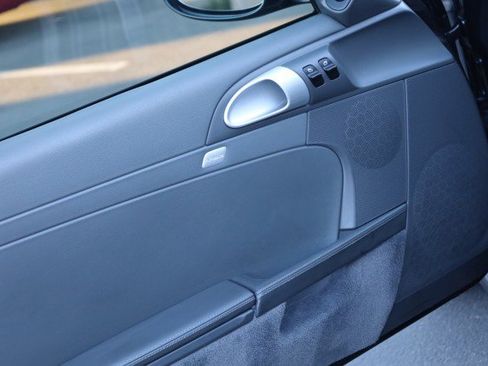 Used 2006 Porsche Cayman S image 22