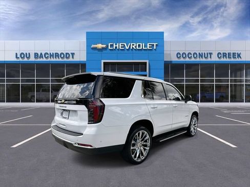 Used 2025 Chevrolet Tahoe LS AWD/4WD image 8