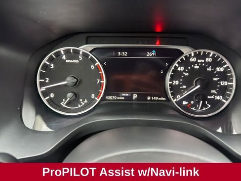 Used 2023 Nissan Rogue SL w/ SL Premium Package image 19