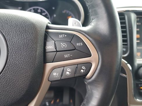 Used 2014 Jeep Grand Cherokee Summit w/ Trailer Tow Group IV image 31