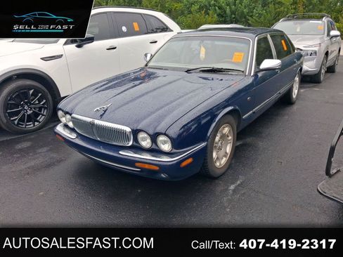 Used 2002 Jaguar XJ8 L RWD image 1