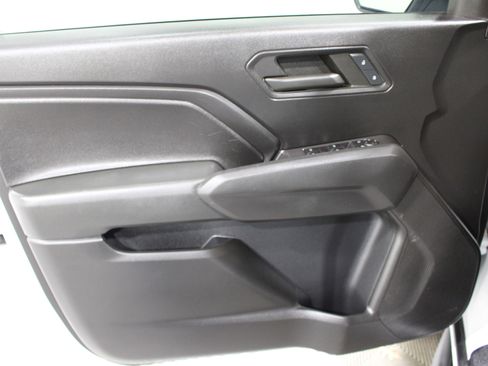 Used 2023 Chevrolet Colorado Trail Boss w/ Technology Package AWD/4WD image 6