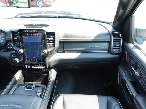 Used 2022 RAM 1500 Limited AWD/4WD image 49